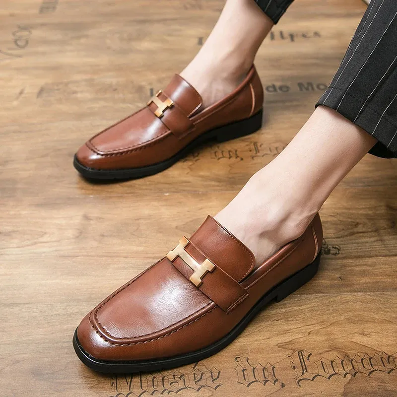 Comfortable Breathable Metal Appliques Loafers