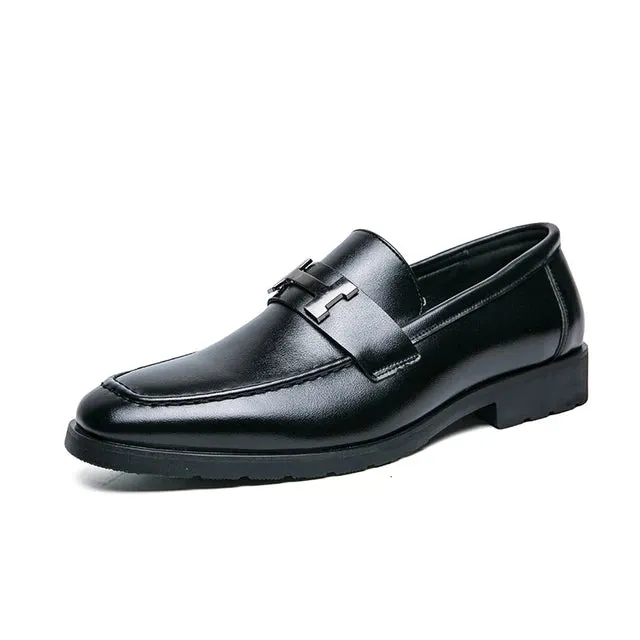 Comfortable Breathable Metal Appliques Loafers