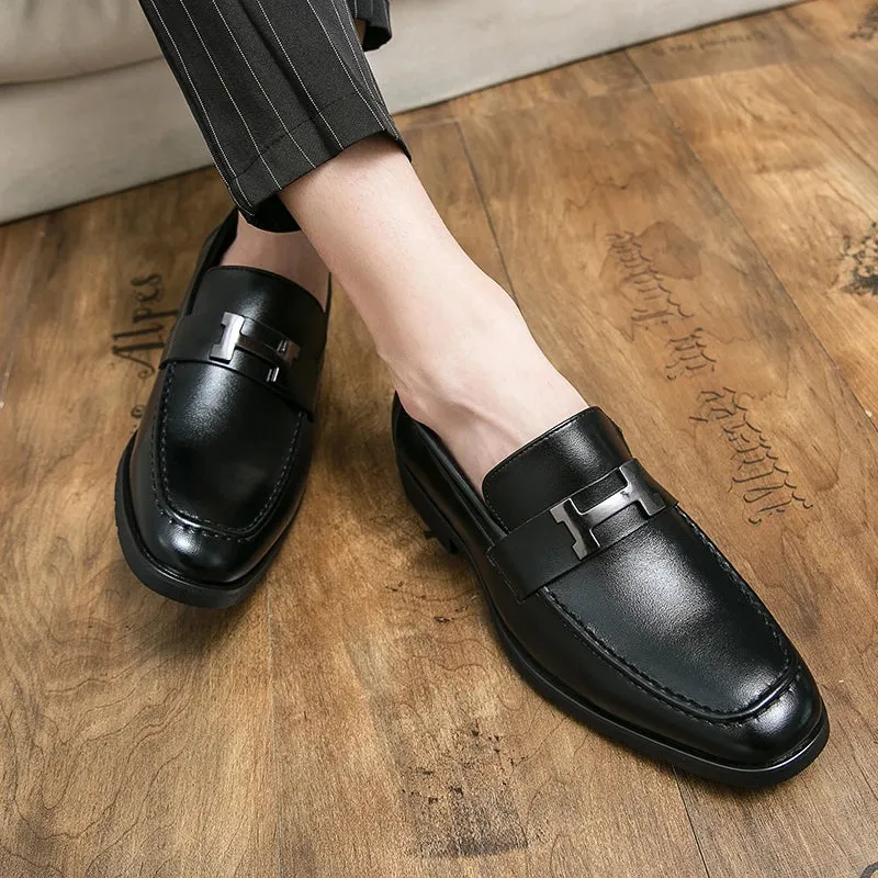 Comfortable Breathable Metal Appliques Loafers