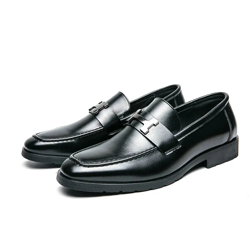 Comfortable Breathable Metal Appliques Loafers