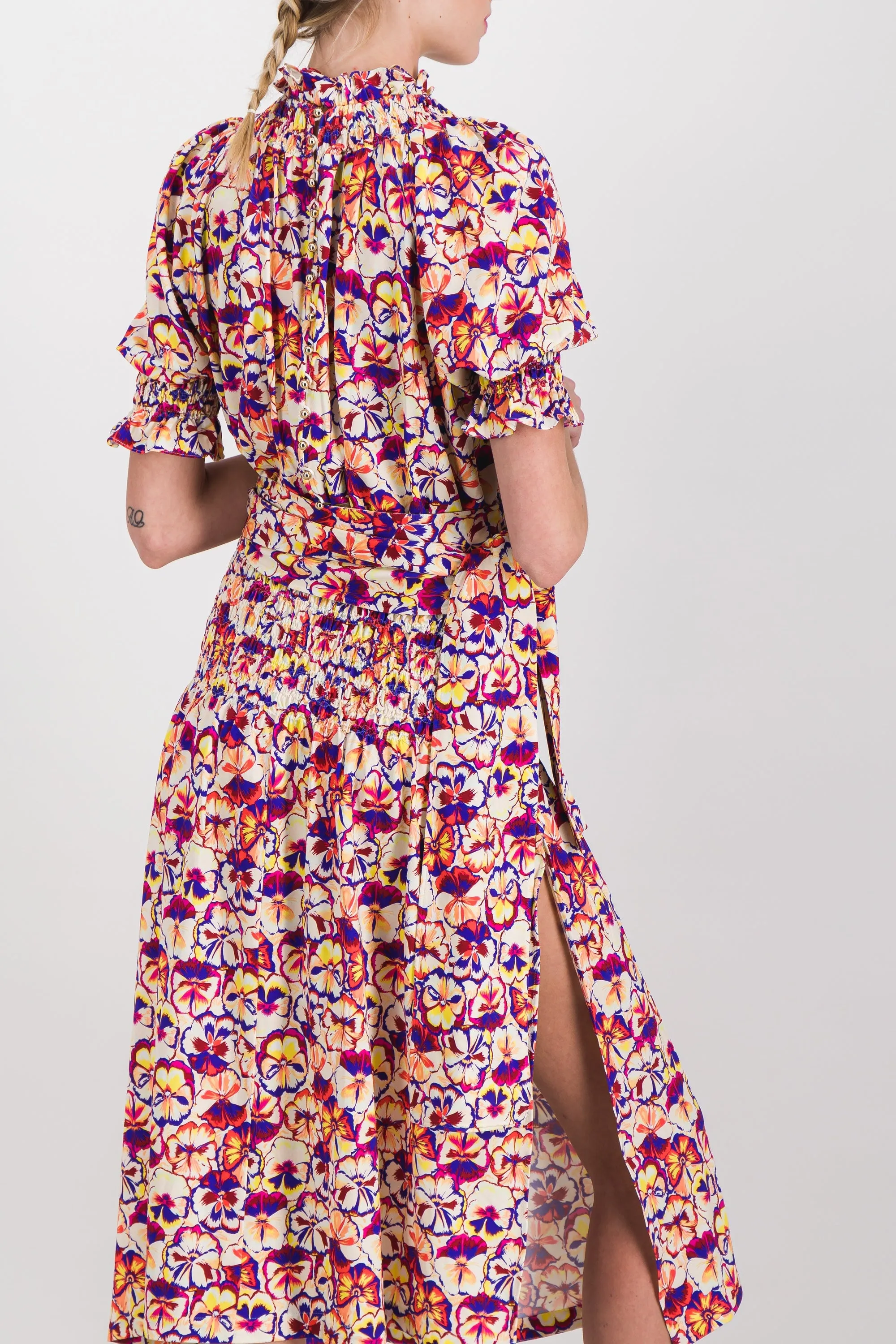 Flower printed jersey shortsleeved midi dress