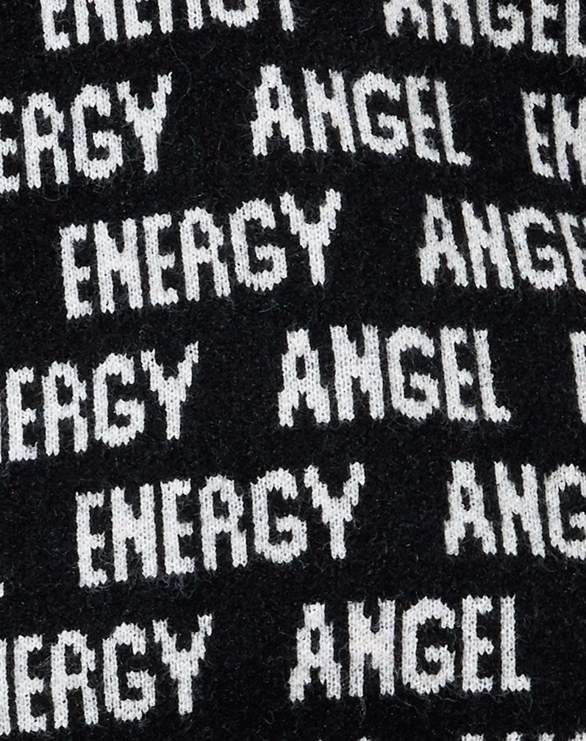 Iskov Jumper in Black with Ivory Angel Energy