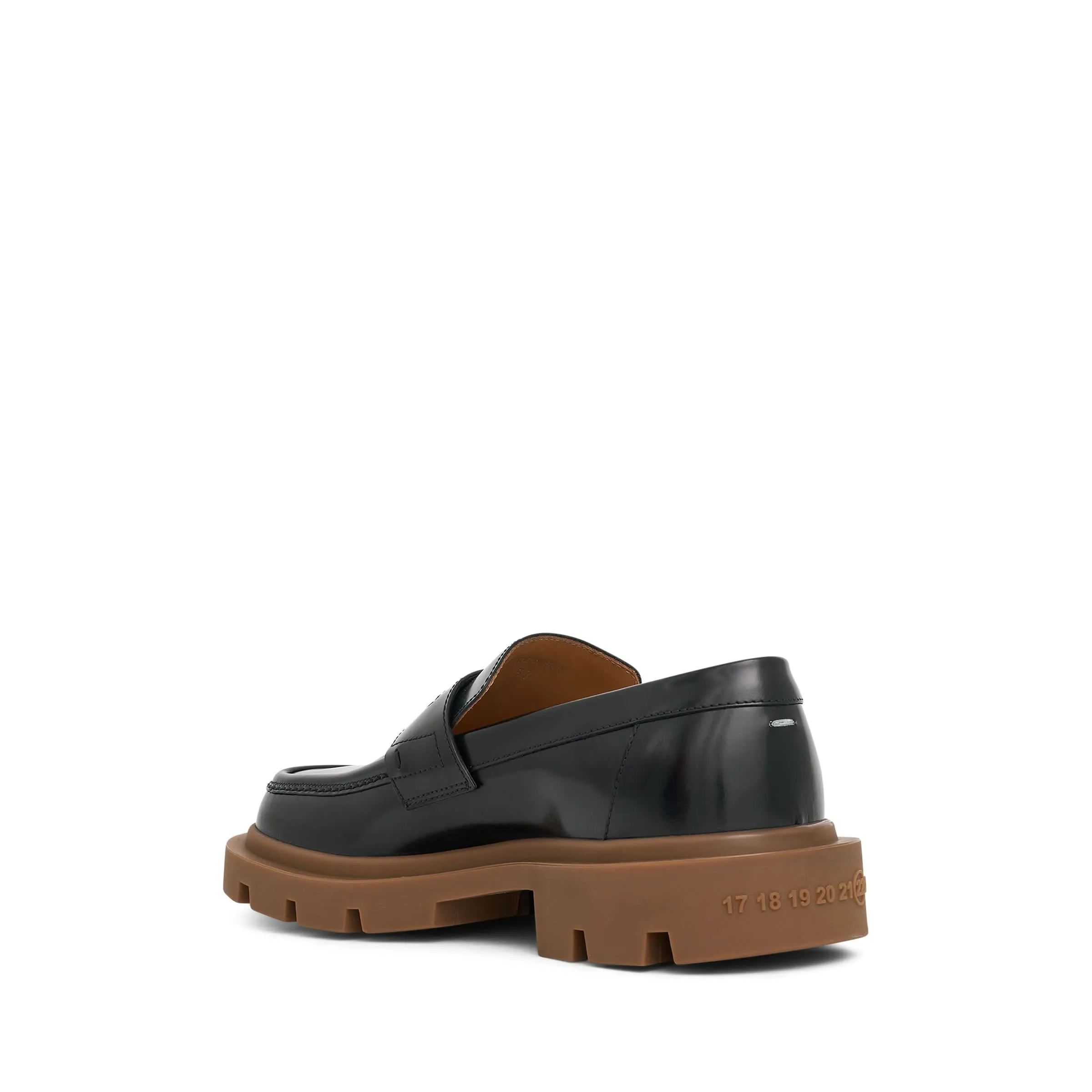 Ivy Loafer in Black/Honey