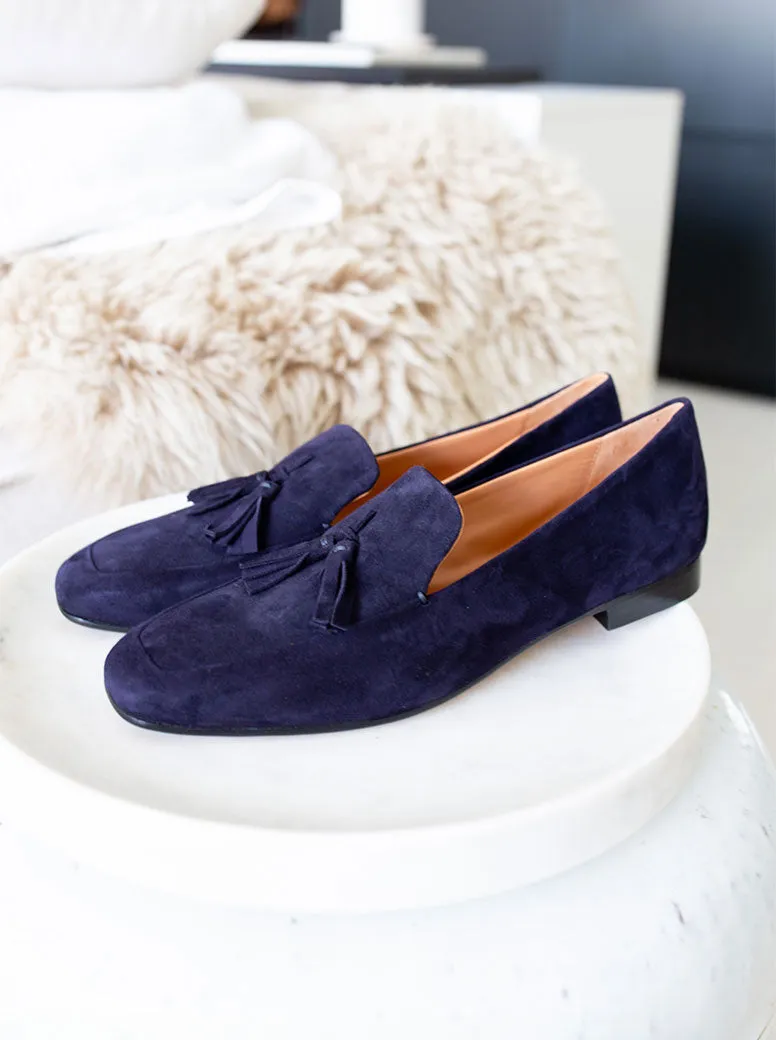 Magda blue suede