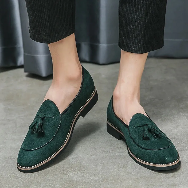 Tassels Decor Solid Faux Suede Loafers