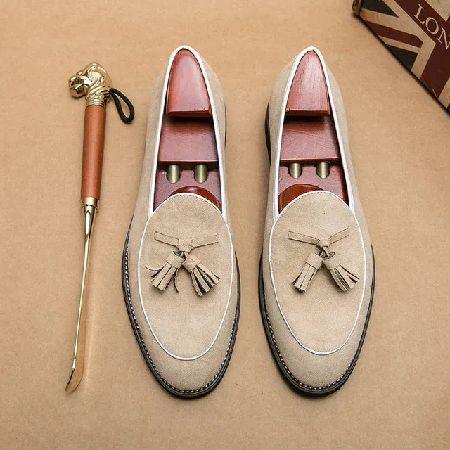 Tassels Decor Solid Faux Suede Loafers