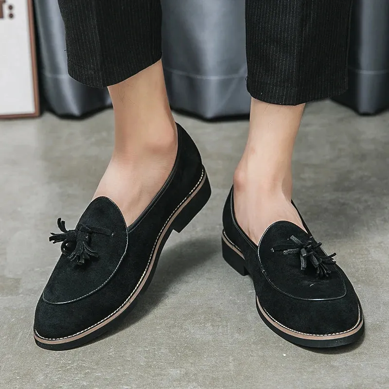 Tassels Decor Solid Faux Suede Loafers