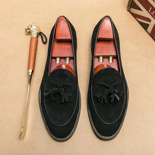 Tassels Decor Solid Faux Suede Loafers