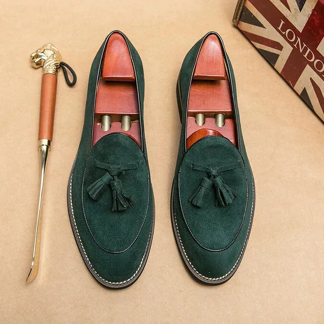 Tassels Decor Solid Faux Suede Loafers