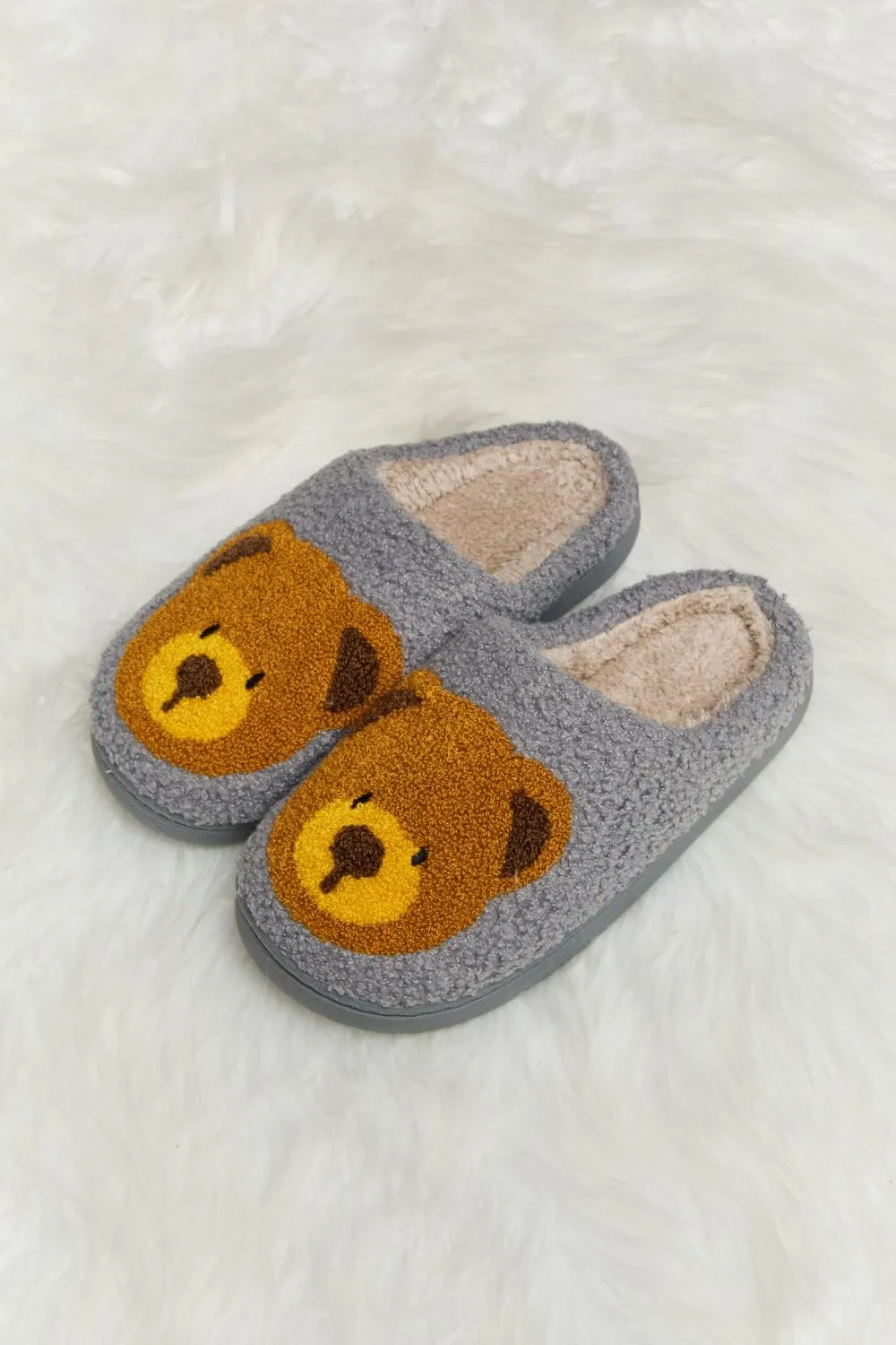 Teddy Bear Print Plush Slippers