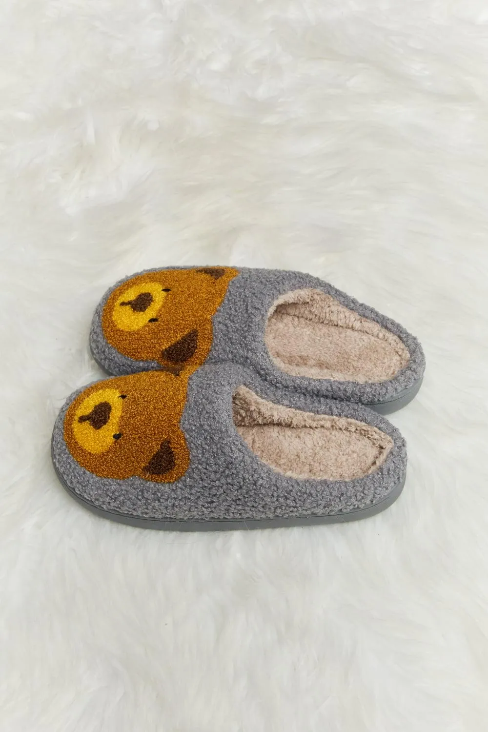 Teddy Bear Print Plush Slippers