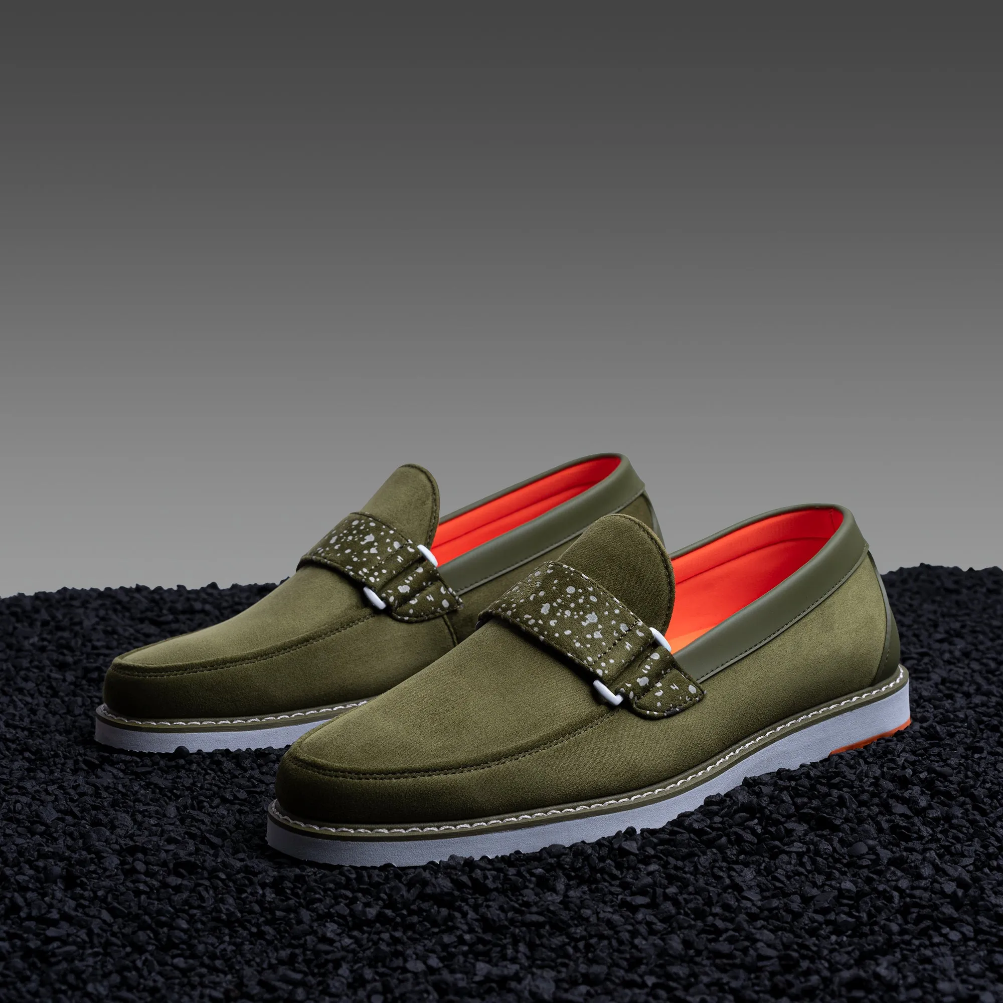 The Smoothy TAYNO Suede Casual Loafer