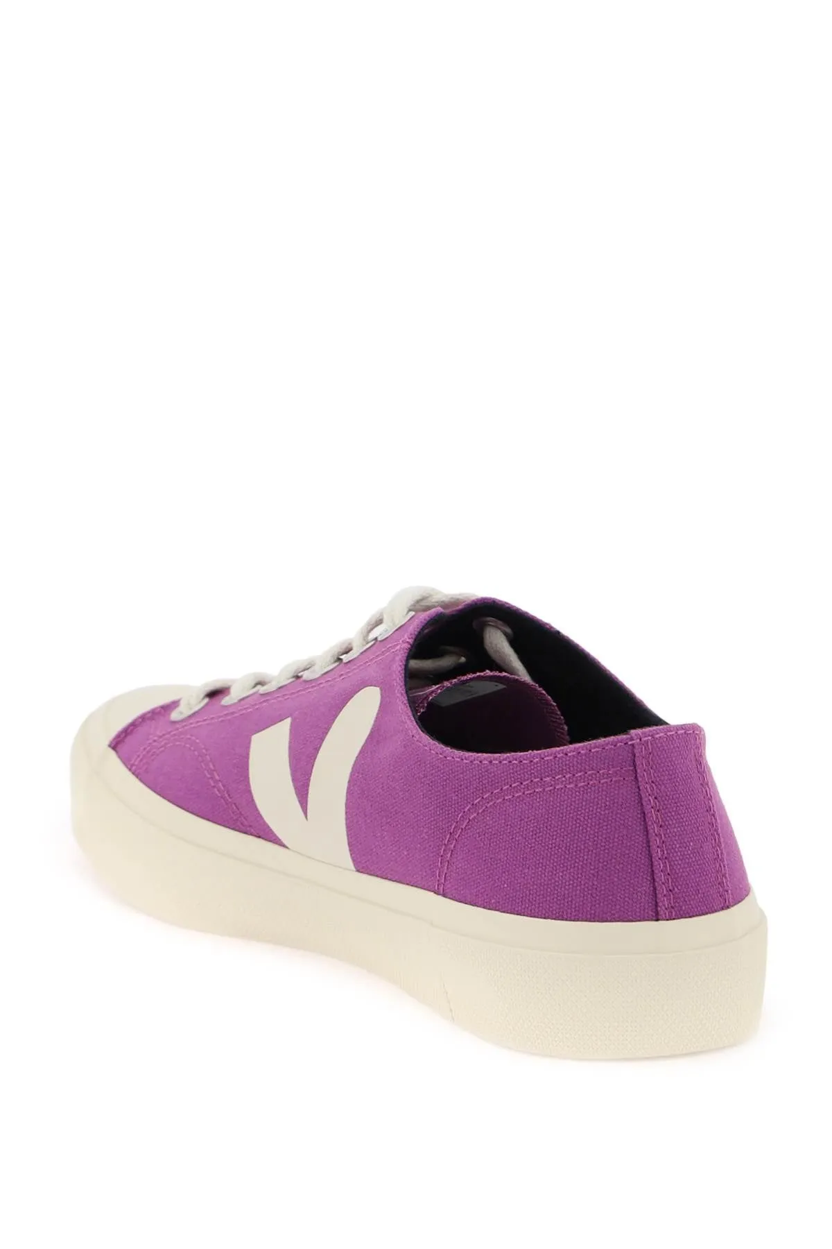 Veja Wata II Stylish Low-Top Casual Sneakers in English